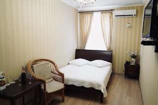 Отель Европейский Киев Семейный двухместный номер с 1 кроватью-4